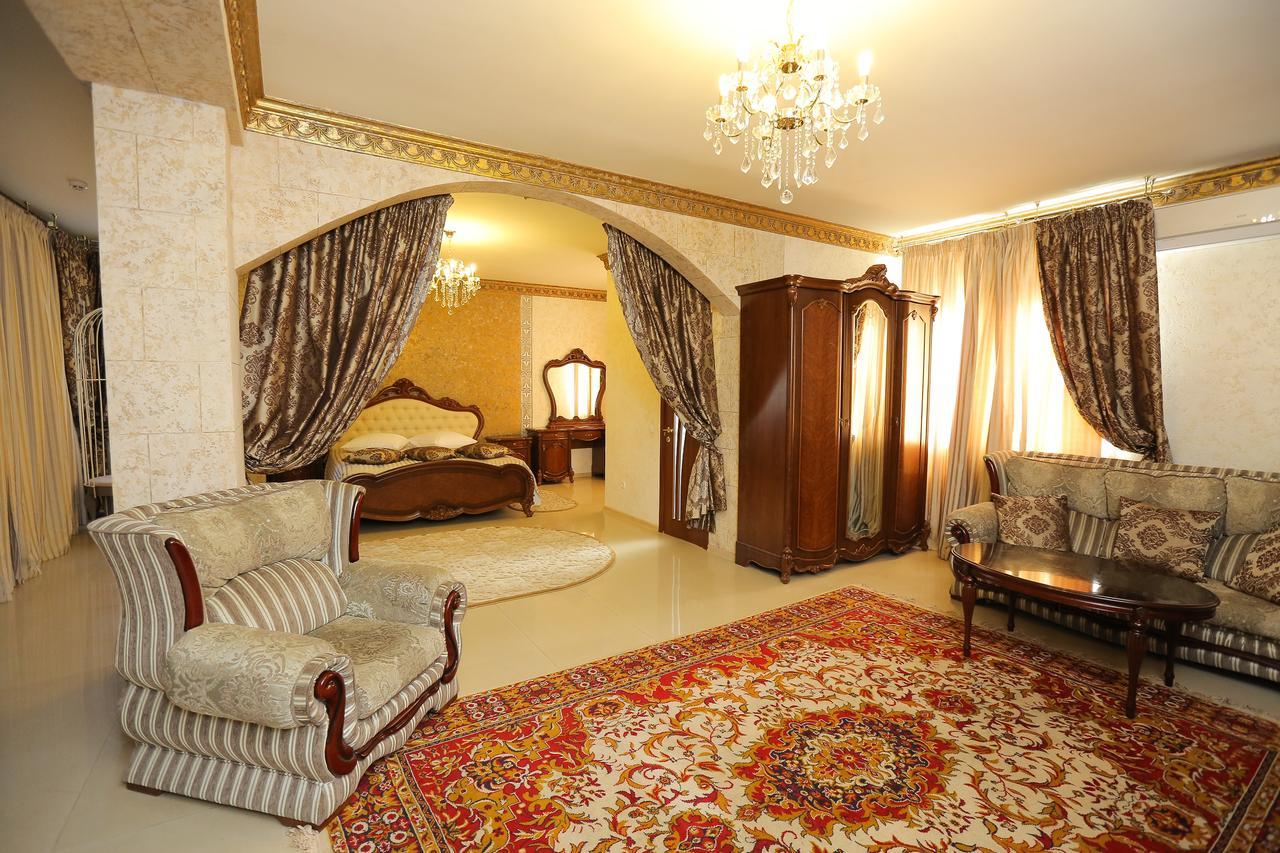 "Zolotoe Runo" Hotel Odessza Kültér fotó