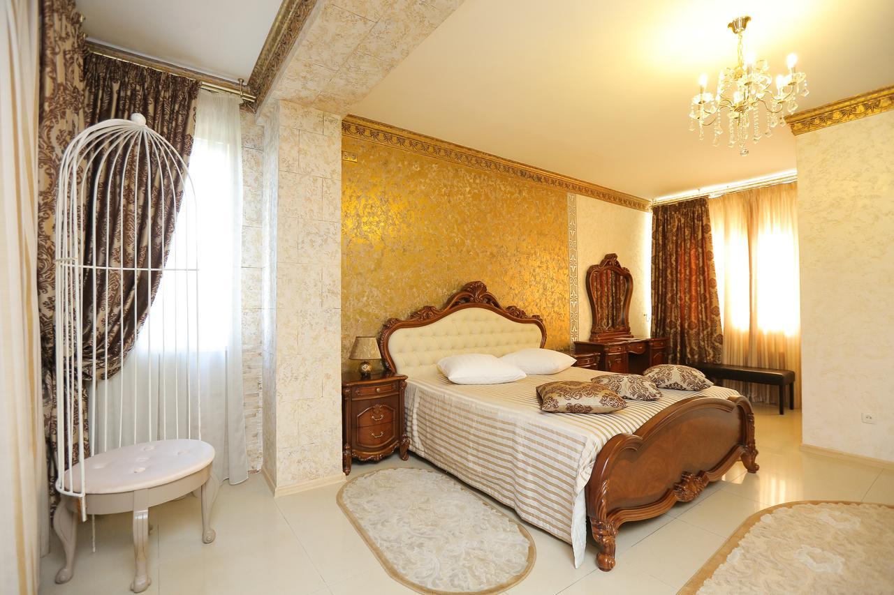 "Zolotoe Runo" Hotel Odessza Kültér fotó
